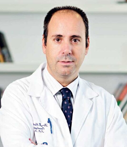 Doctor Arthrologist Tomás Pereira